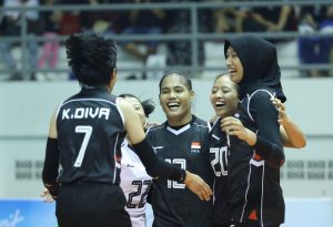 Timnas Putri U-21 Tumbangkan Tim Senior - PBVSI